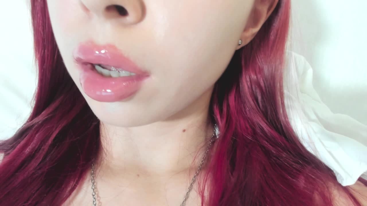 Lalala___ Adult Chat August 4, 2025