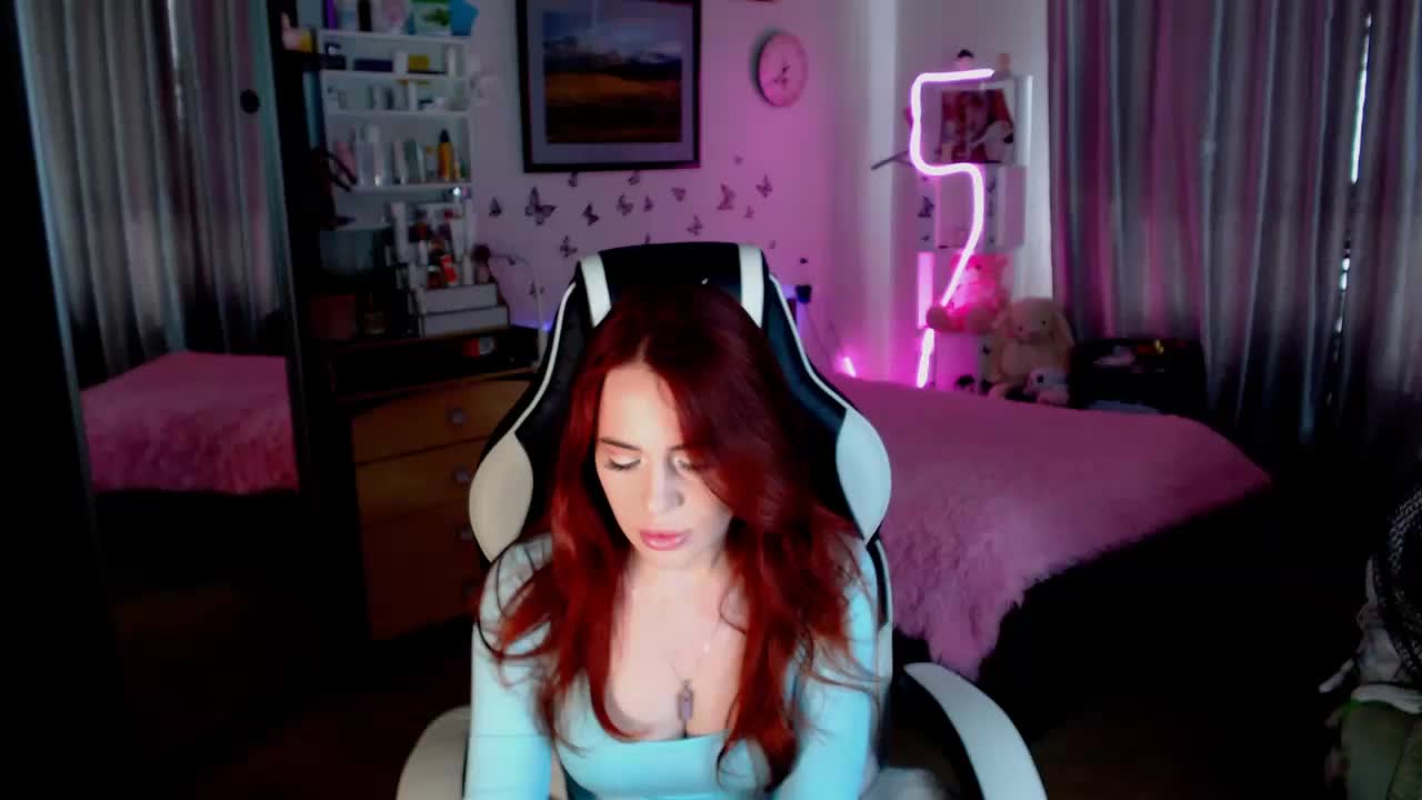 miss-alice- Adult Chat August 4, 2025