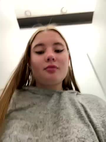 StephanieMur Adult Chat August 4, 2025