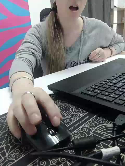 Xo4y-Tpax Adult Chat August 4, 2025