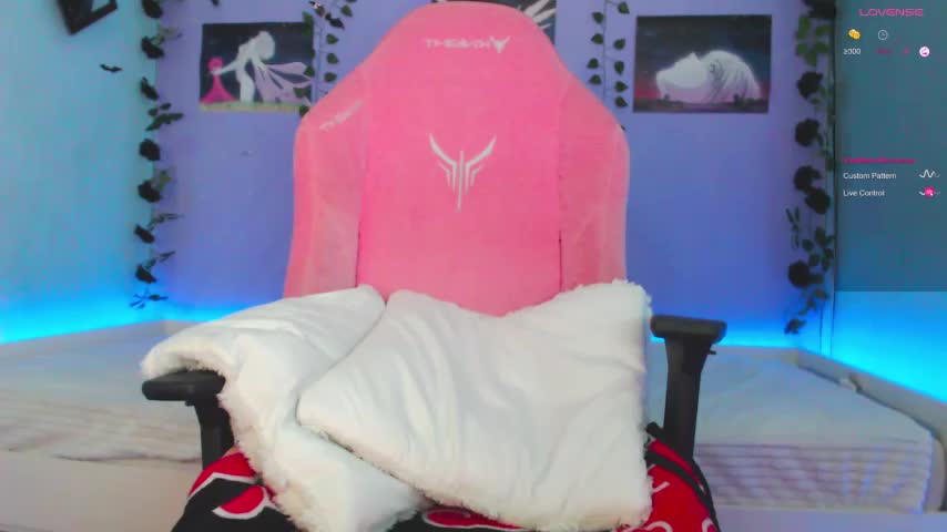 Scarlettsrorm Adult Chat August 4, 2025