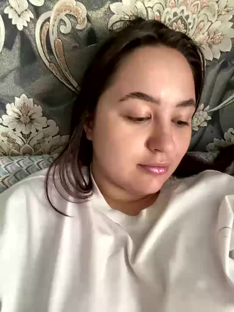 AdelinaTaylorsan Adult Chat August 4, 2025