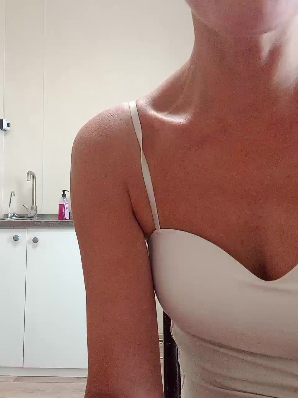 businka11223a Adult Chat August 4, 2025