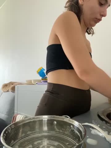 girlsz_ Adult Chat August 4, 2025