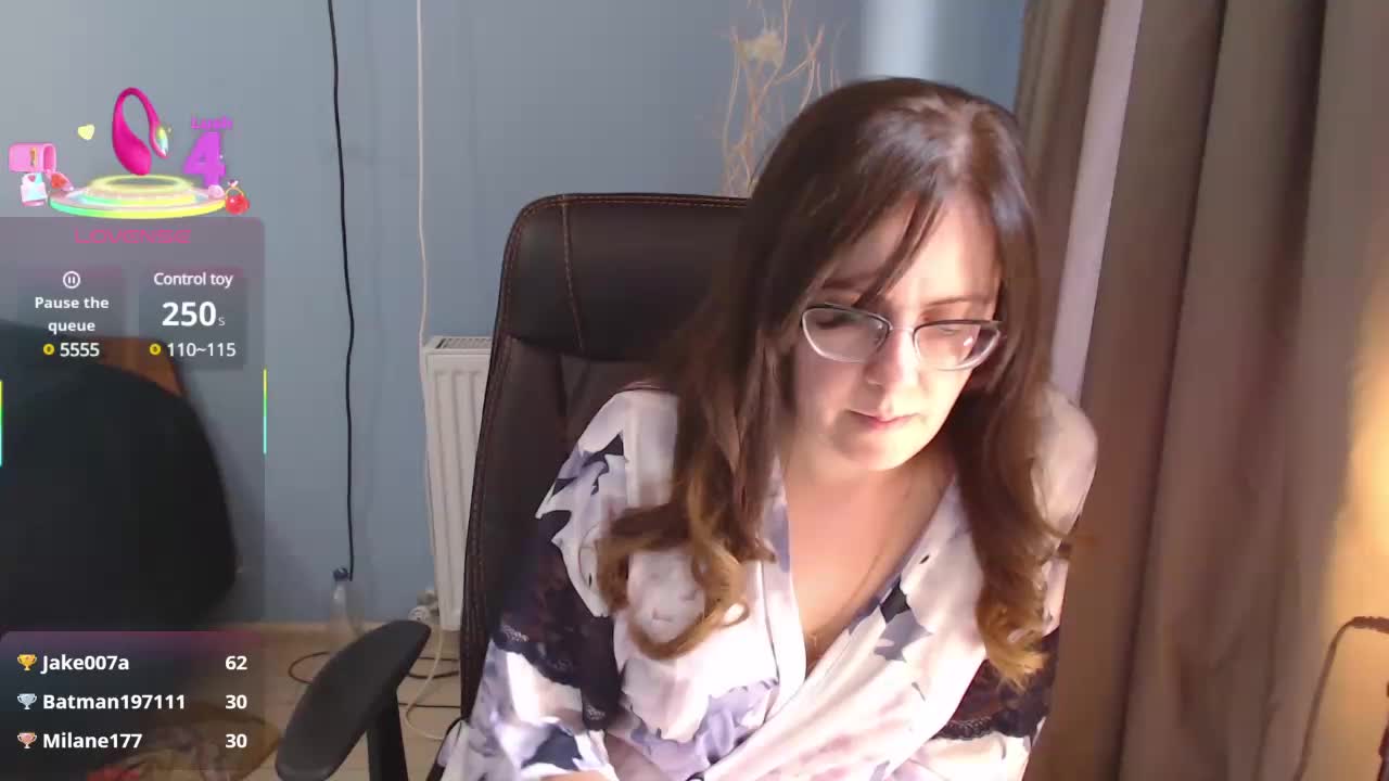 mandarinka28 Adult Chat August 4, 2025