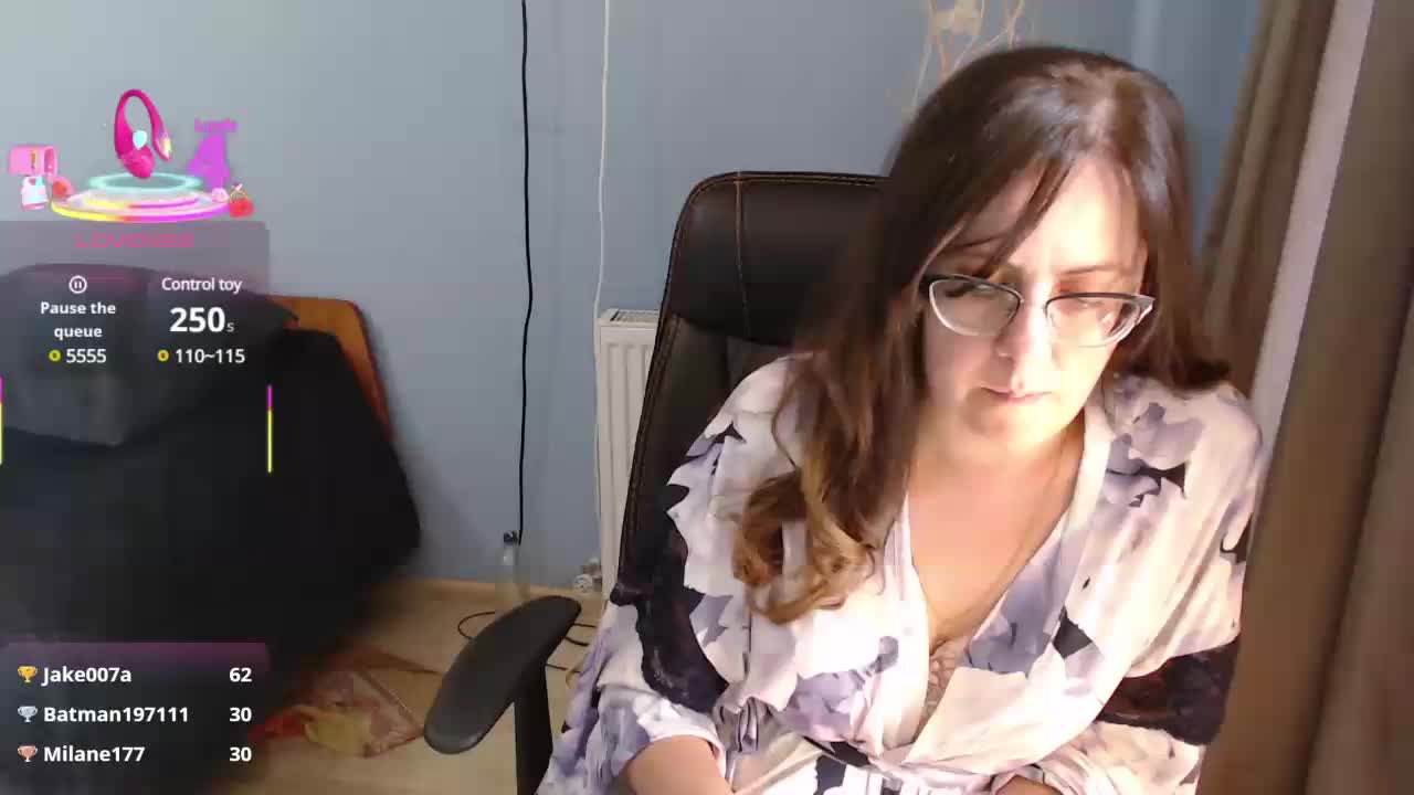 mandarinka28 Adult Chat August 4, 2025