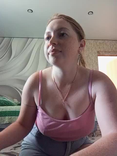 Samochka-25 Adult Chat August 4, 2025