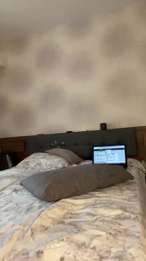 Lindseya Adult Chat August 4, 2025