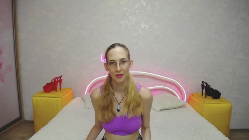 KlaryBrait Adult Chat August 5, 2025