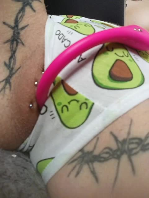 Red_Fox Adult Chat August 4, 2025