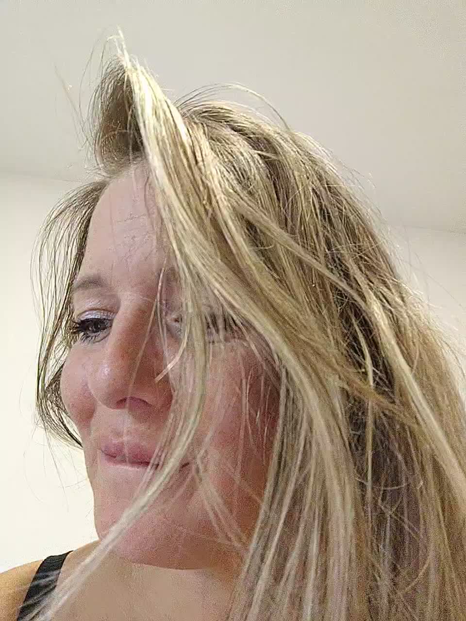 Natalii87 Adult Chat August 5, 2025