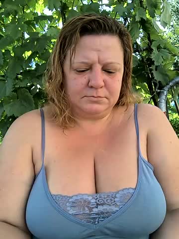 jusichka Adult Chat August 5, 2025