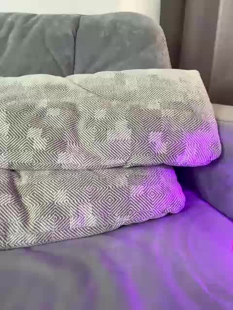 MillyMillya Adult Chat August 5, 2025