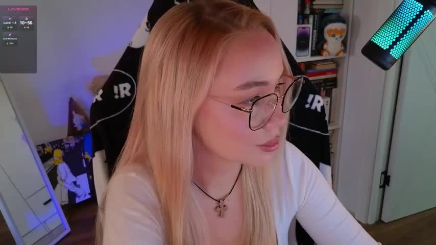 Emili1- Adult Chat August 5, 2025