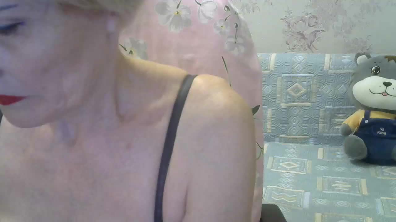 Red-Rose-777 Adult Chat August 5, 2025