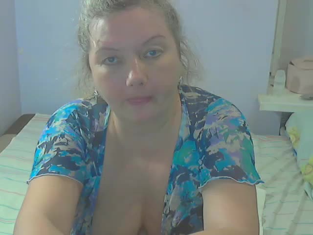 LucyAlexis Adult Chat August 5, 2025