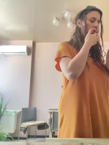 Flossy_Vettie Adult Chat August 5, 2025