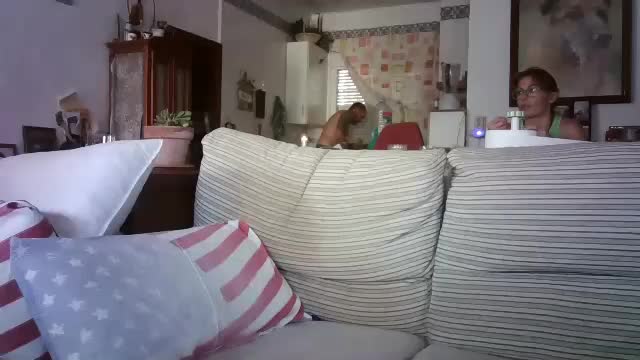 lolahueso Adult Chat August 4, 2025