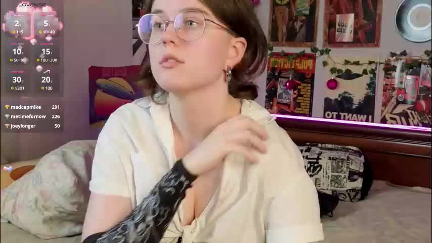 meganblewett Adult Chat August 5, 2025