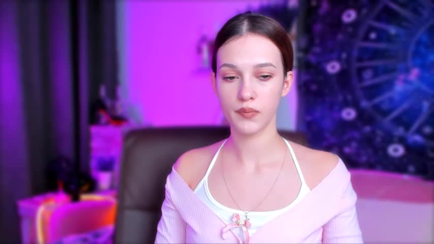 LolaLemona Adult Chat August 5, 2025