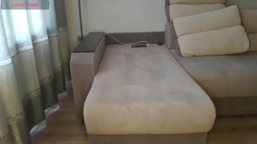 Milaa1998 Adult Chat August 5, 2025