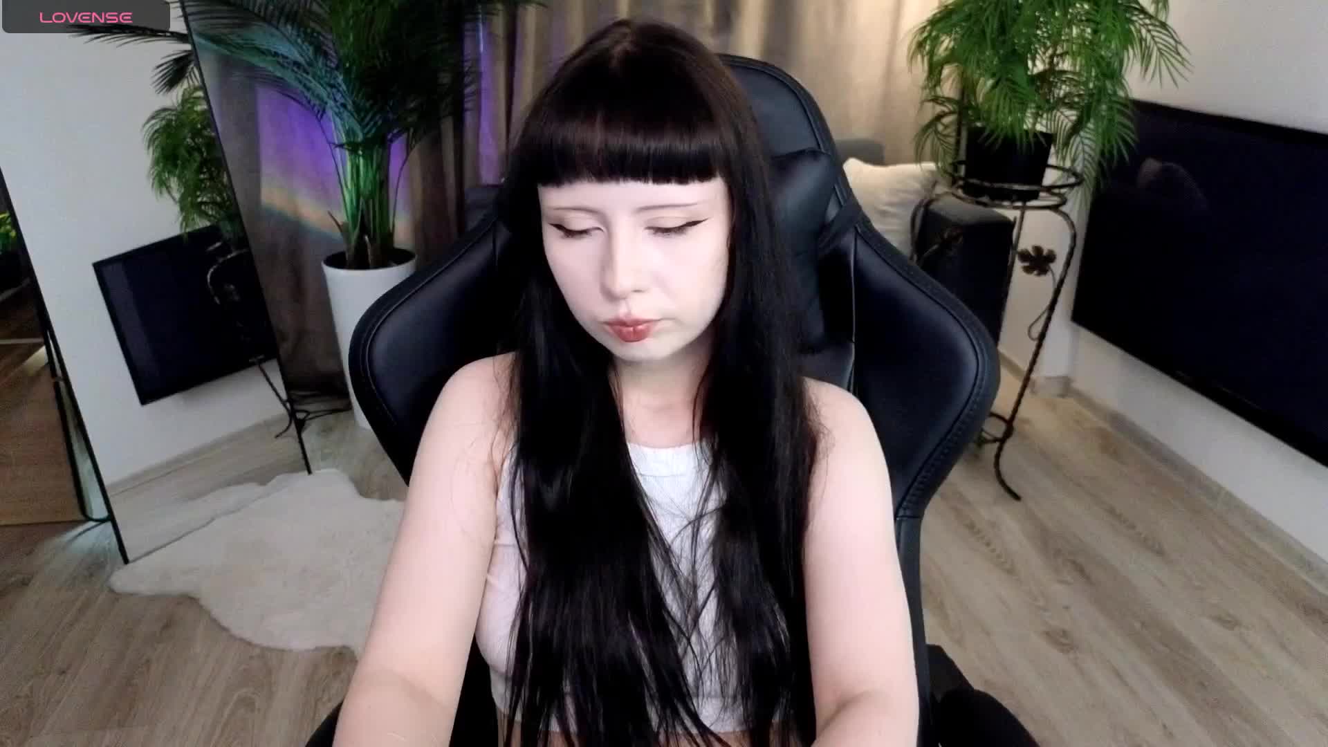 DianaVi Adult Chat August 5, 2025