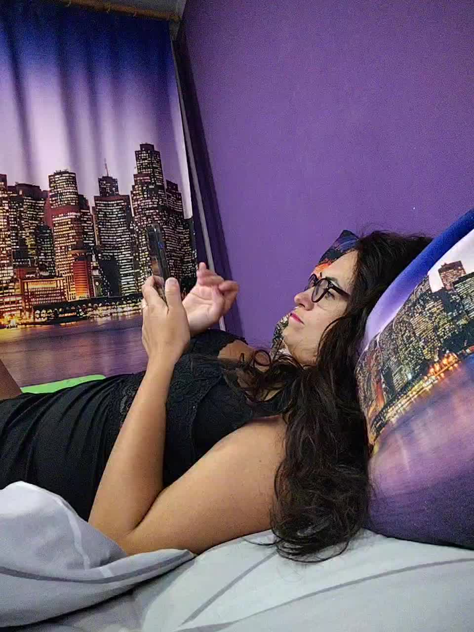 AlicaSmit Adult Chat August 5, 2025