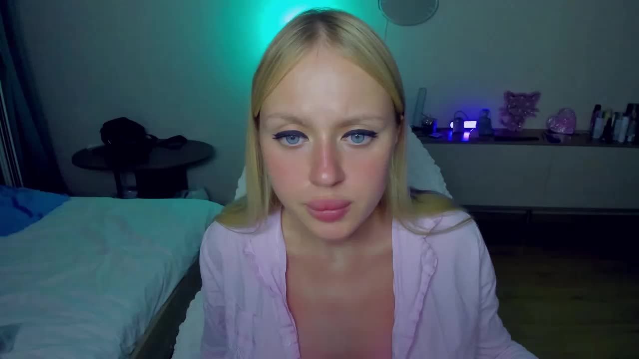 MindyKally Adult Chat August 5, 2025