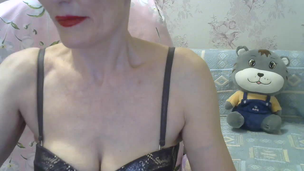 Red-Rose-777 Adult Chat August 5, 2025