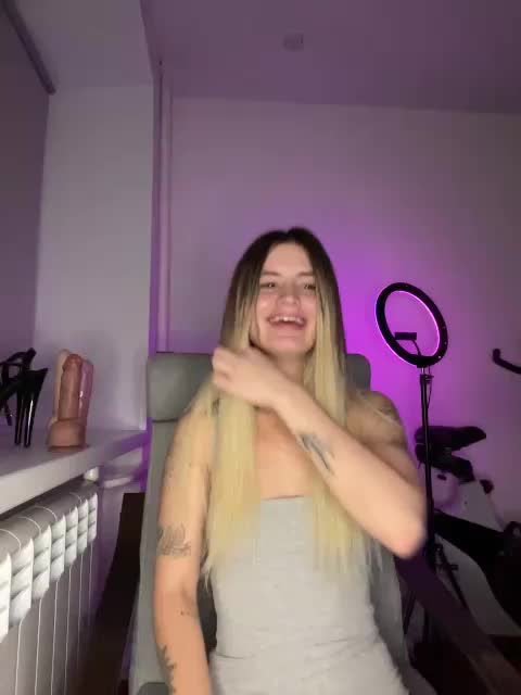 BabeGirl Adult Chat August 5, 2025