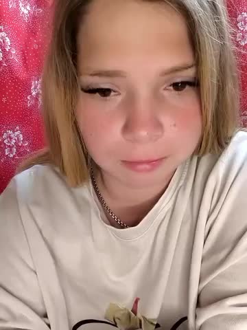 Zuli_Kiska Adult Chat August 5, 2025