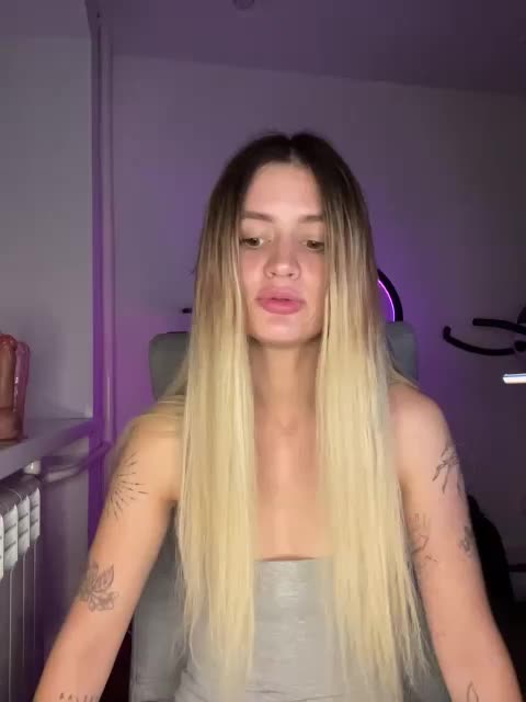 BabeGirl Adult Chat August 5, 2025