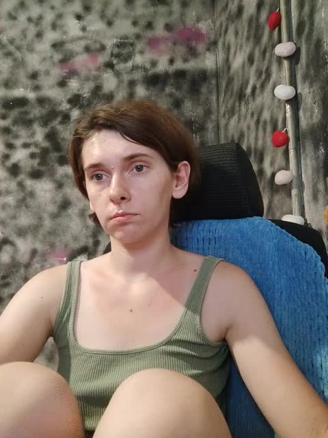 Your_Kitty Adult Chat August 5, 2025