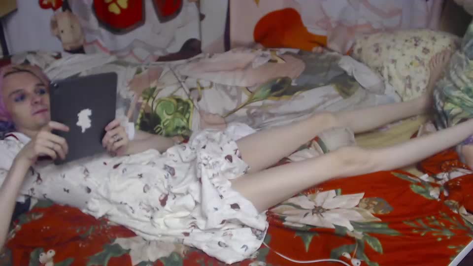 iselestias Adult Chat August 4, 2025