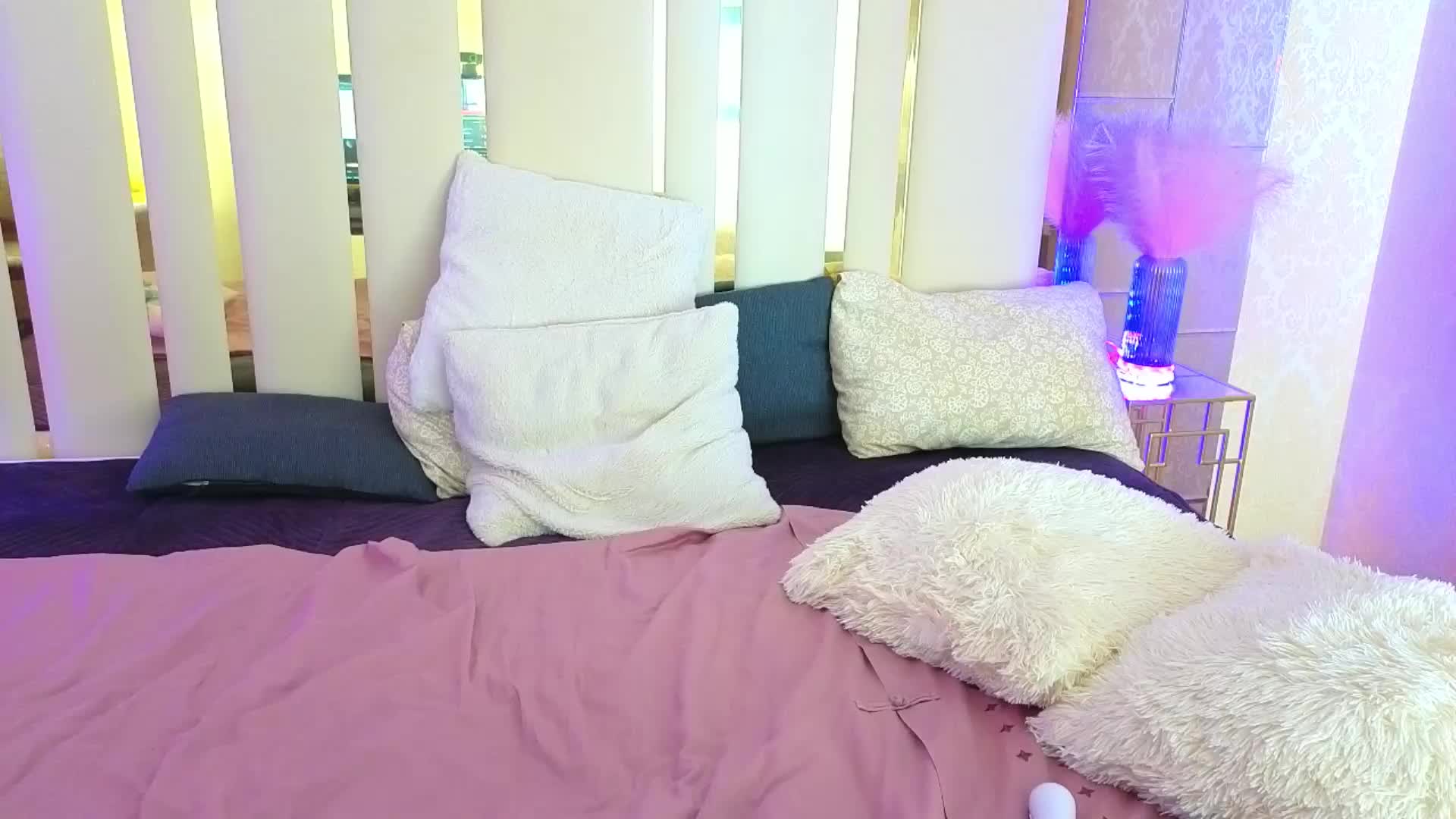 MissRossi Adult Chat August 5, 2025