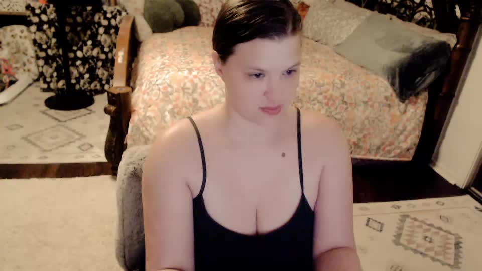 elinareign Adult Chat August 5, 2025