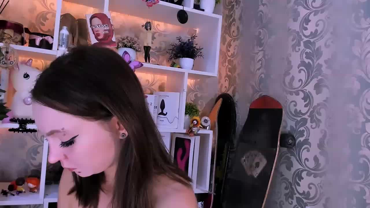 AsyaSweeet Adult Chat August 5, 2025