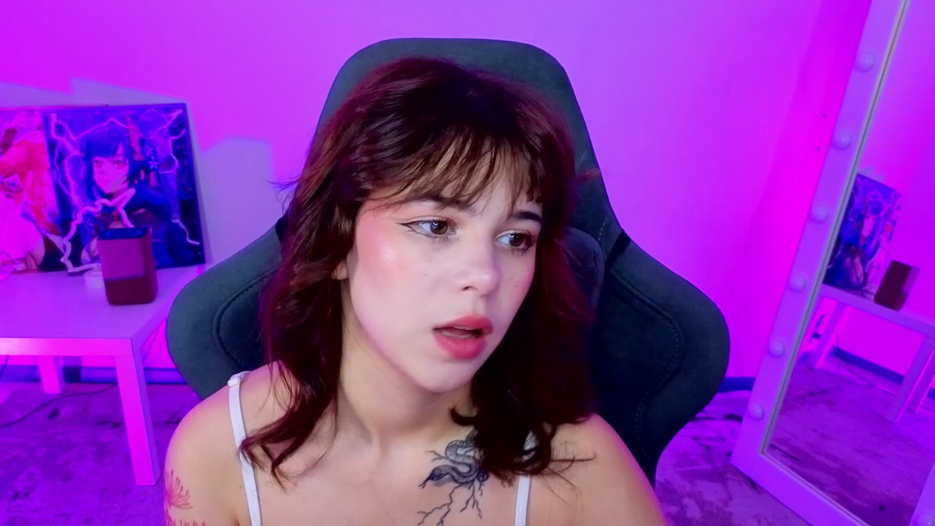 CoralineJones Adult Chat August 5, 2025