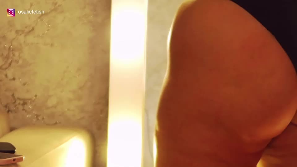 rosaliefetish Adult Chat August 5, 2025