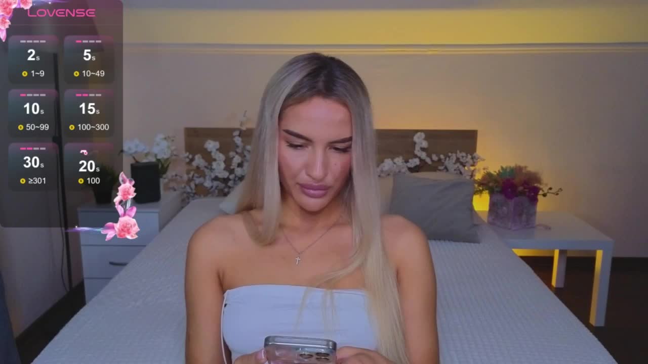 LeilaFlower Adult Chat August 5, 2025