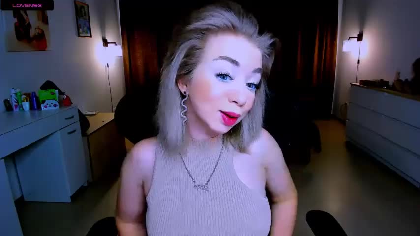 littleSiyfairy Adult Chat August 5, 2025