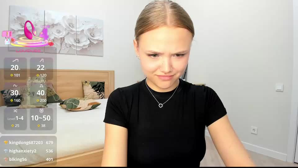 flooora_0 Adult Chat August 5, 2025