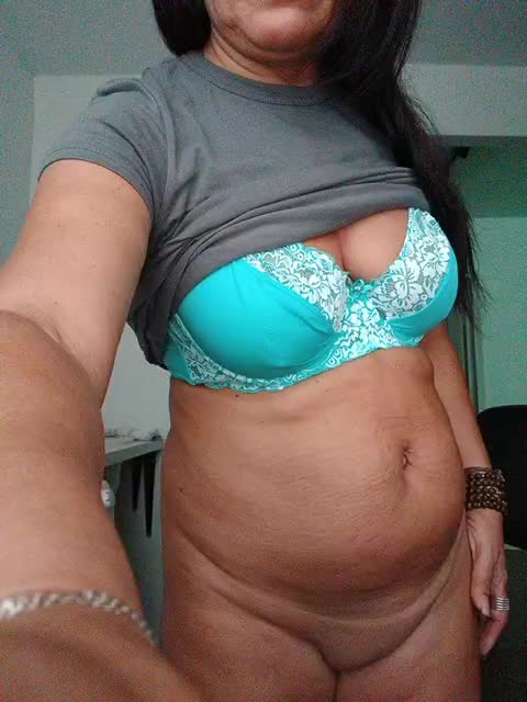 Lakomka099 Adult Chat August 5, 2025