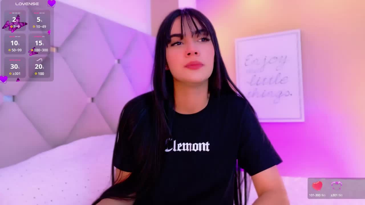 IsaValencia Adult Chat August 5, 2025