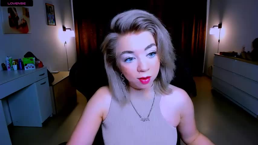 littleSiyfairy Adult Chat August 5, 2025