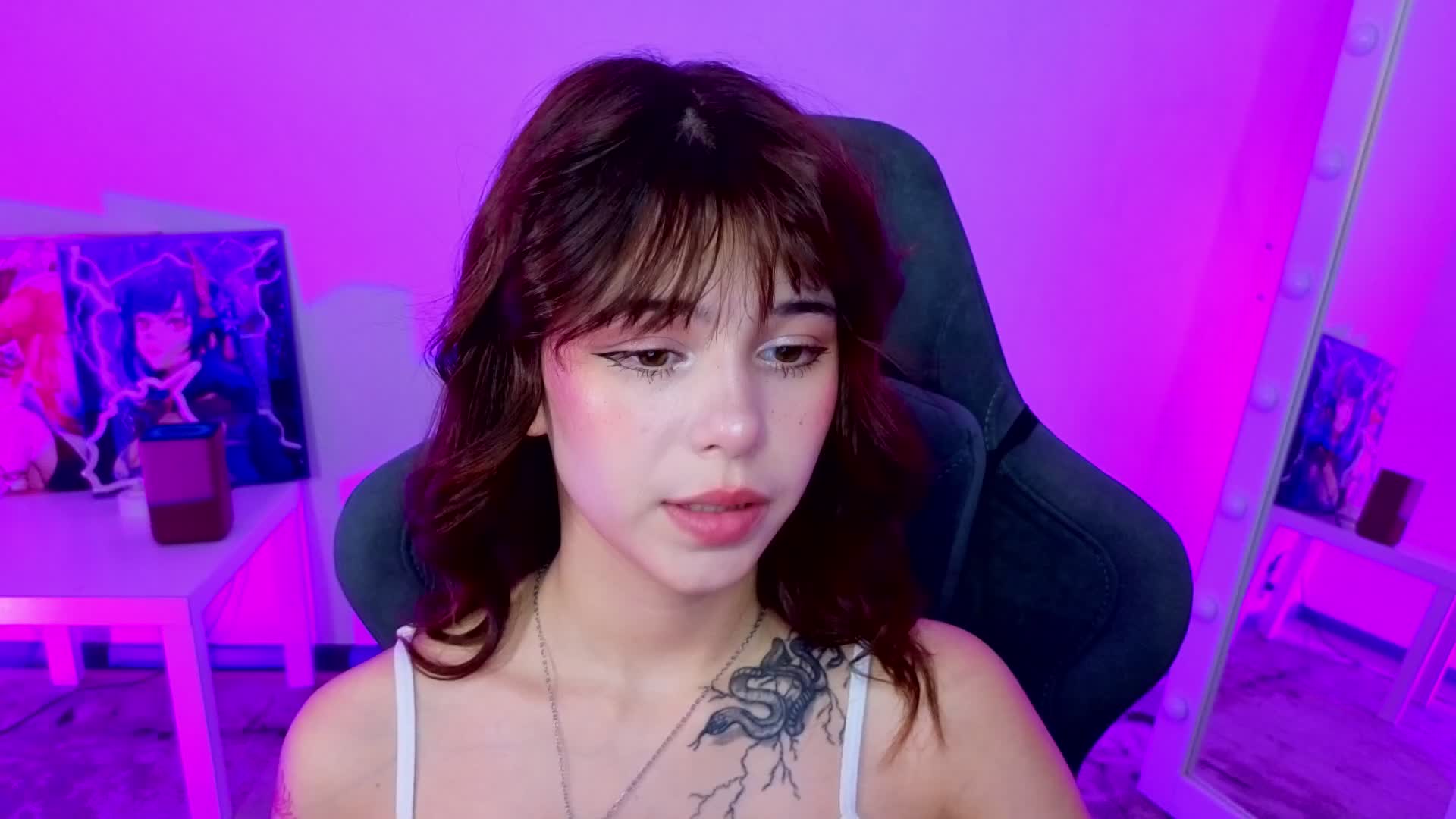 CoralineJones Adult Chat August 5, 2025