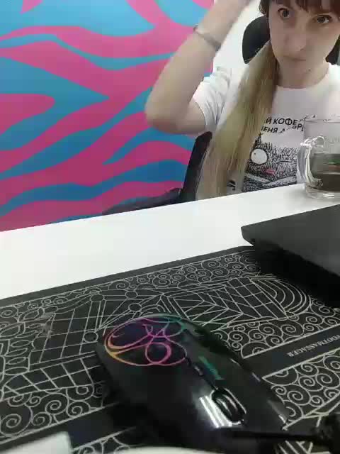 Xo4y-Tpax Adult Chat August 5, 2025