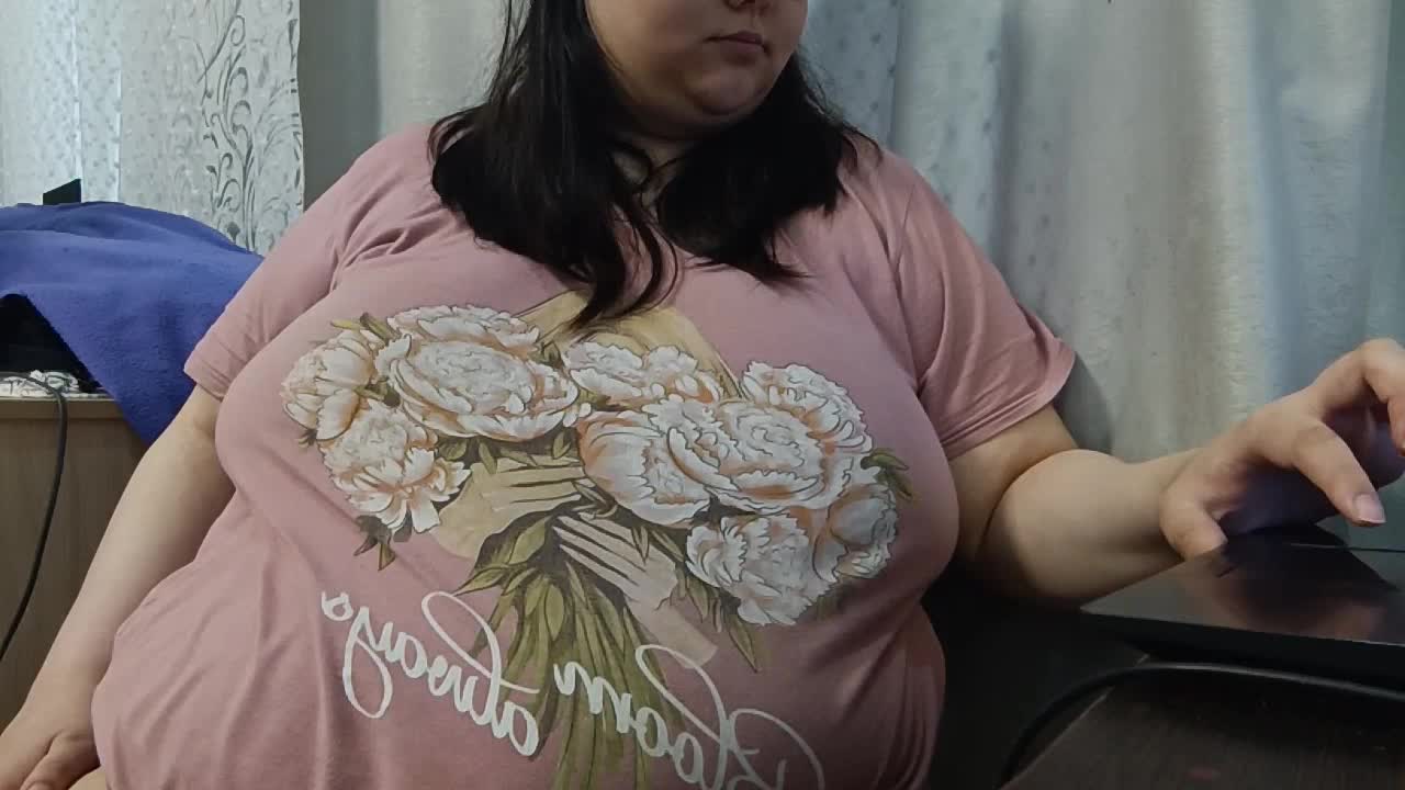 Nency-18 Adult Chat August 5, 2025