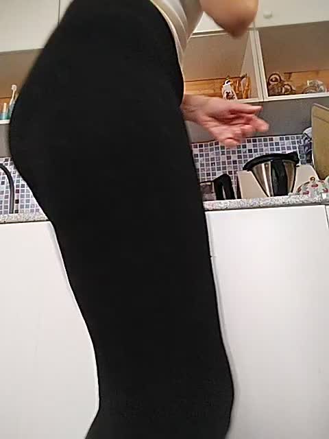 Lanusik88 Adult Chat August 5, 2025