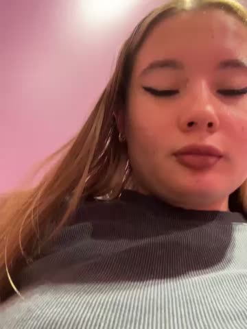 StephanieMur Adult Chat August 5, 2025